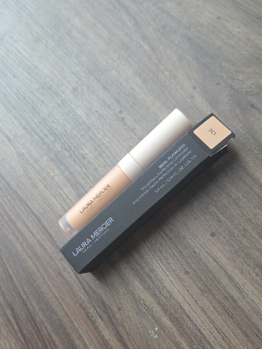 Laura Mercier Concealer 2C Light Sand - Beige